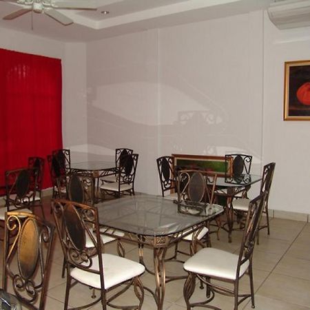 Executive Managua Hotel Buitenkant foto