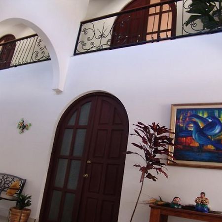 Executive Managua Hotel Buitenkant foto