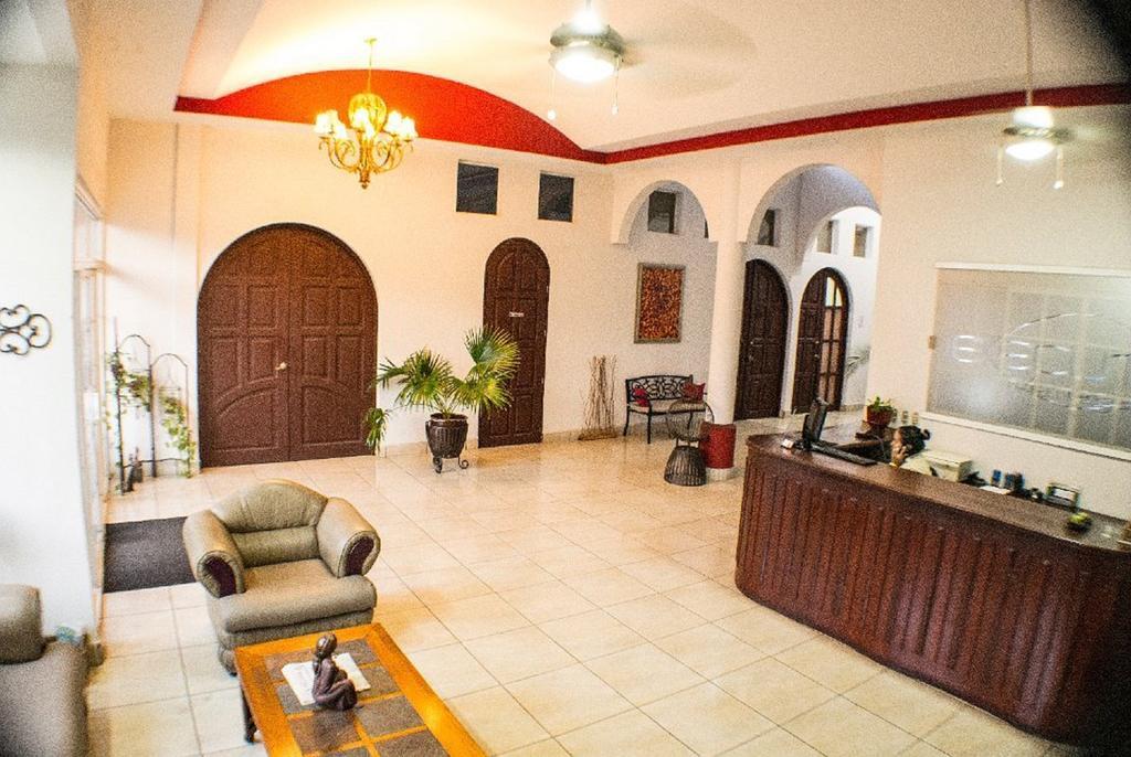 Executive Managua Hotel Buitenkant foto