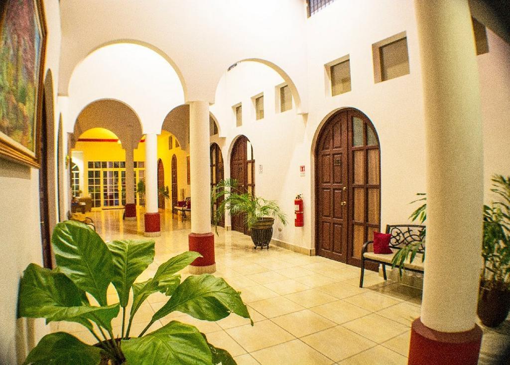 Executive Managua Hotel Buitenkant foto