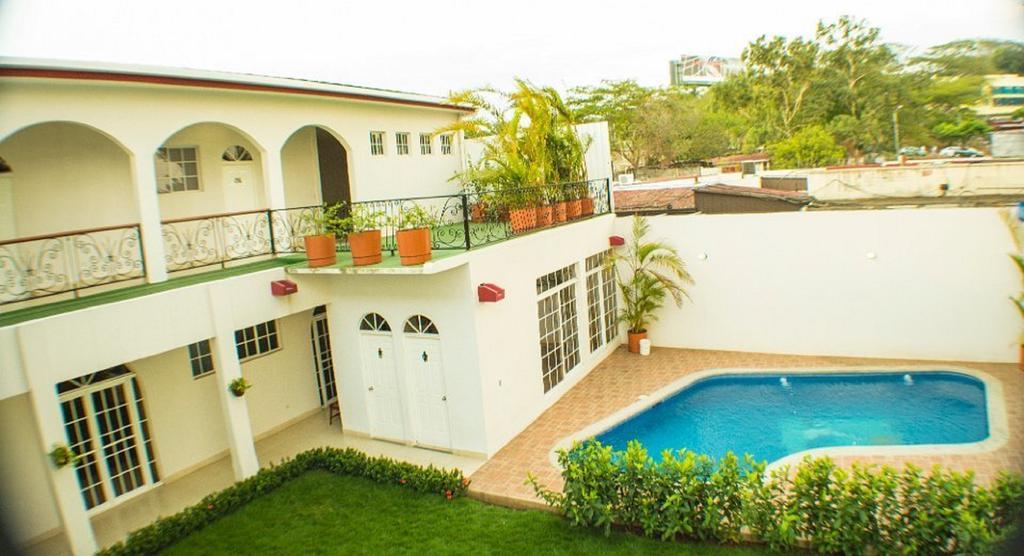 Executive Managua Hotel Buitenkant foto